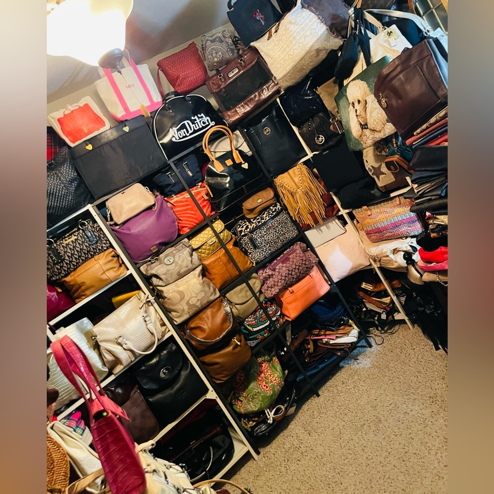 Bags - Picture 7 of 8